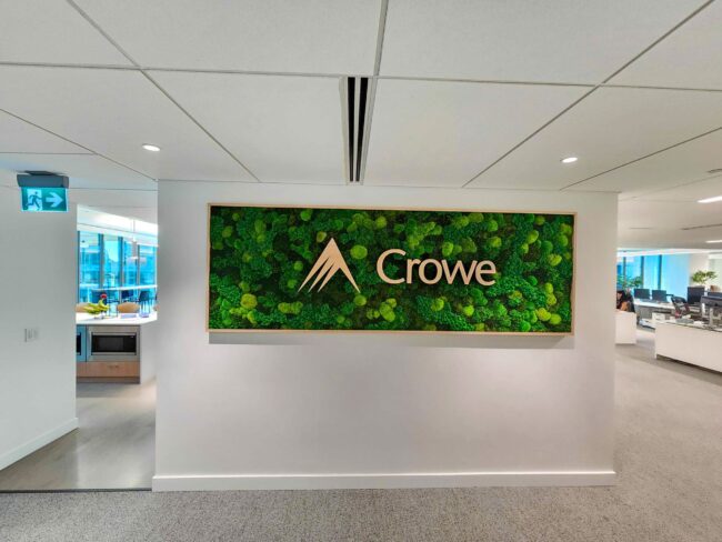 Crowe